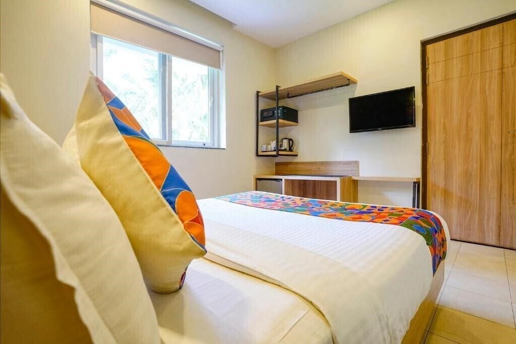 Панорама Twin Fountains 3*