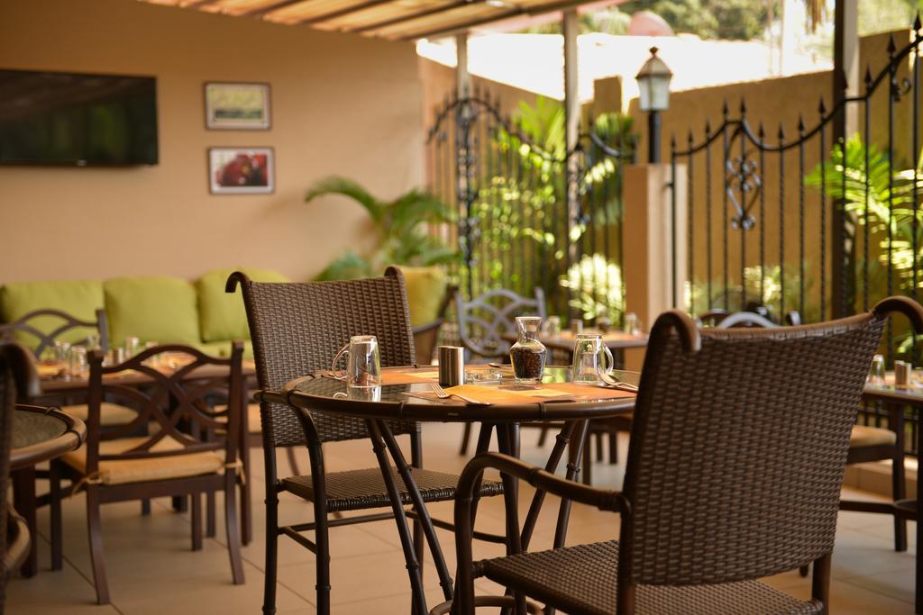 Фотография Acacia Hotel 4*