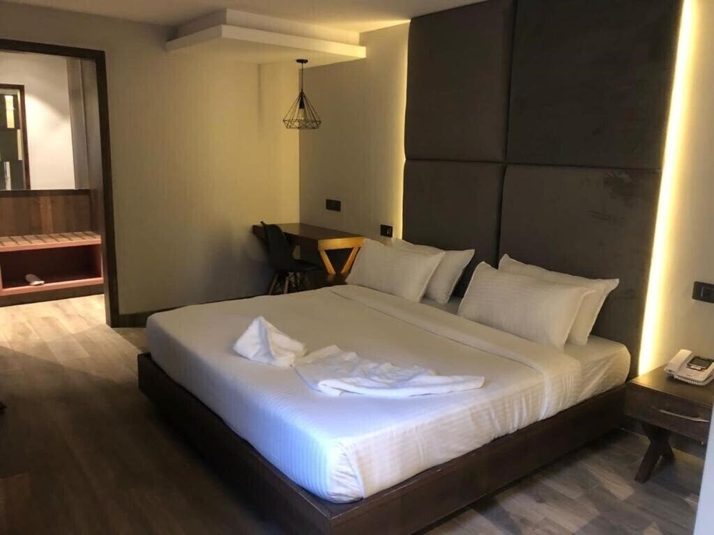 Панорама The Plazinn by Legends Hotels 3*