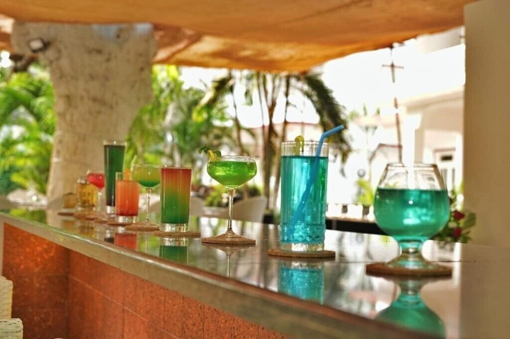 Апартаменти Maashpi Hotel & Resort 3*