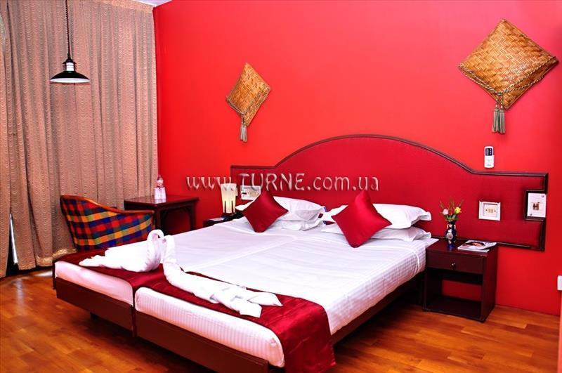 Панорама Beach Hotel Neelakanta 3*