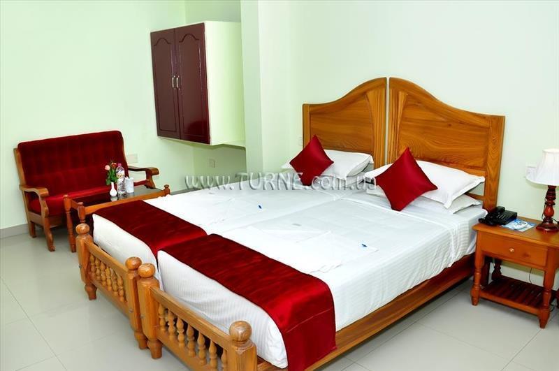 Апартаменты Beach Hotel Neelakanta 3*