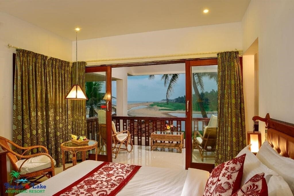 Фото Beach & Lake Ayurvedic Resort 4*