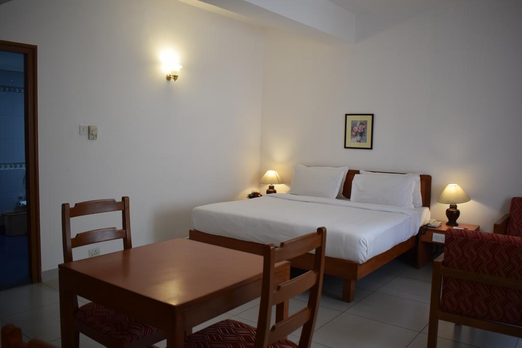 Фото Abad Metro (ex. Abad Metro Cochin) 3*