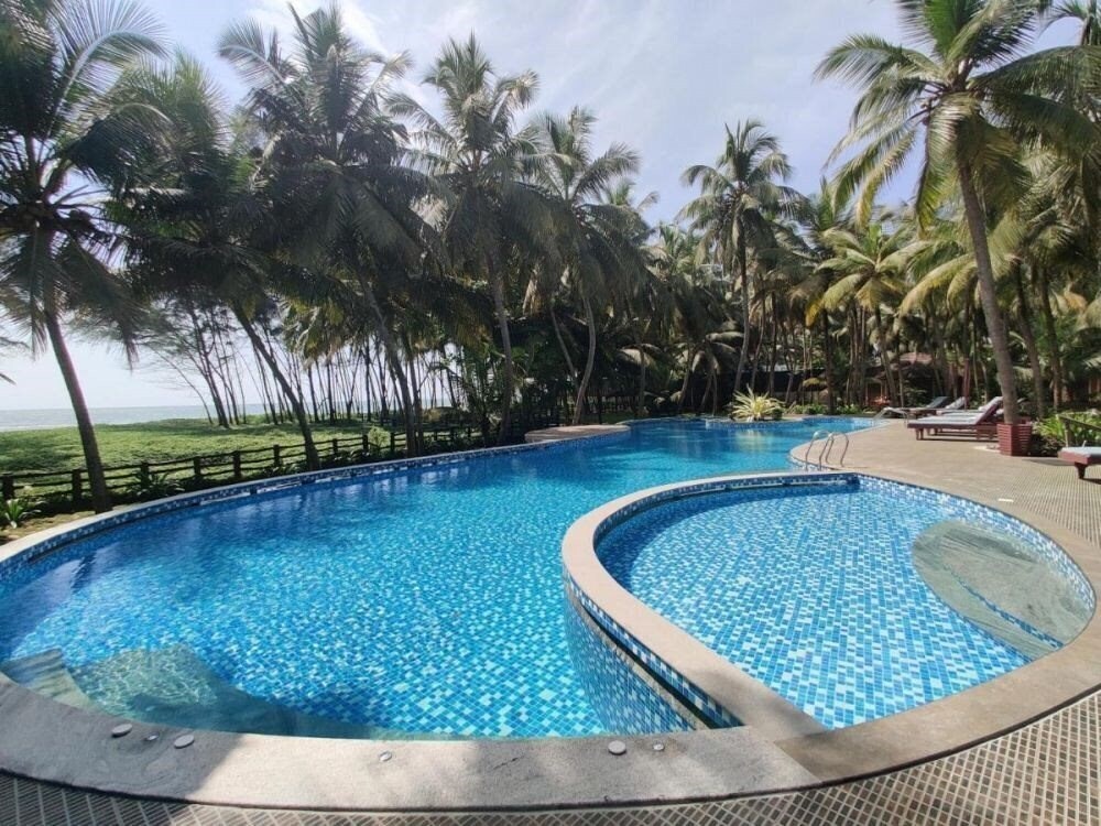 Апартаменти The Nattika Beach Resort 4*