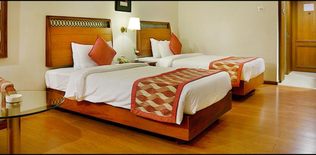 Панорама Avenue Regent 3*