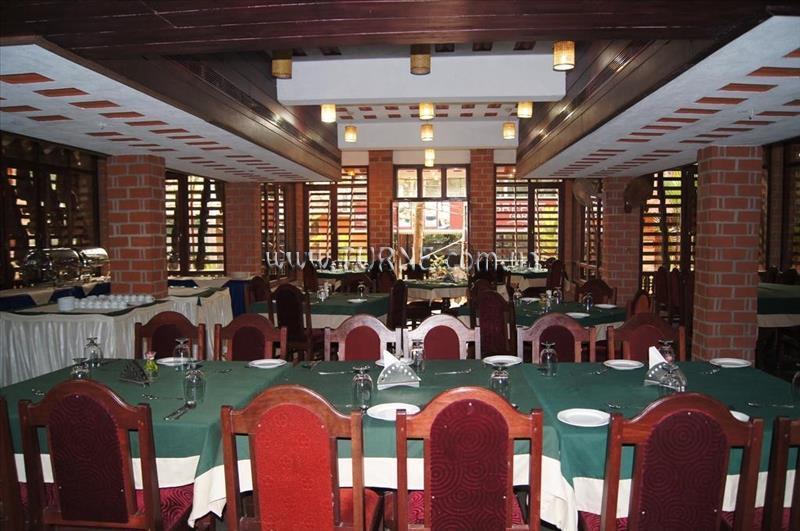 Готель Gods Own Country Ayurveda Resort 3*