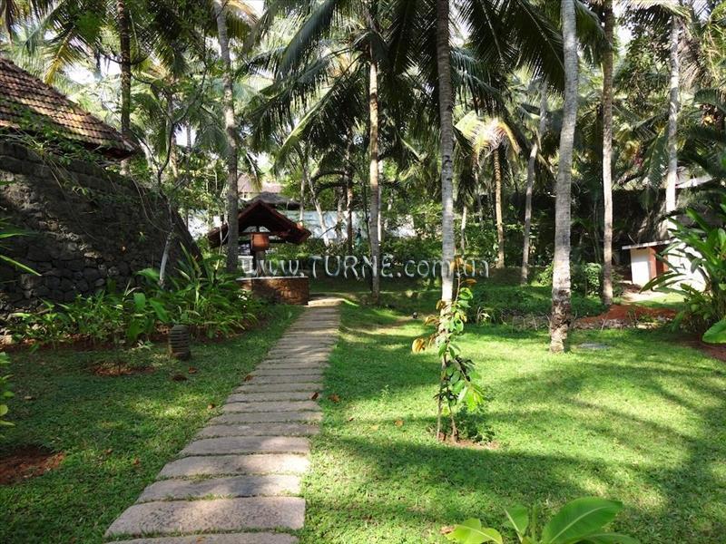 Територія Niraamaya Retreats, Surya Samudra 4*