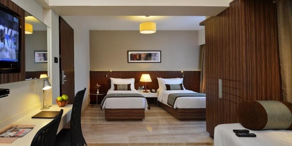 Панорама Residency Sarovar Portico 3*