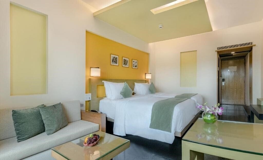 Панорама The Mirador 3*