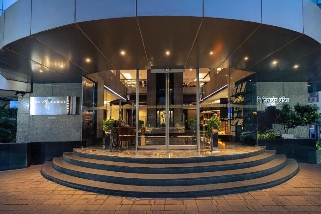 Отель The Mirador 3*