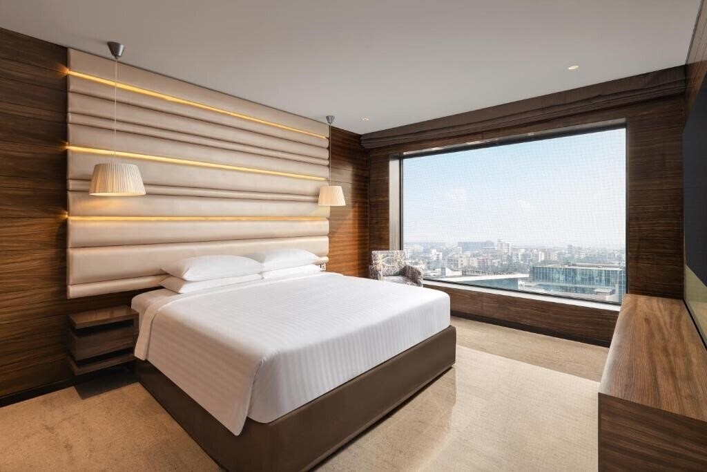 Фото Courtyard by Marriott Goa Colva 5*