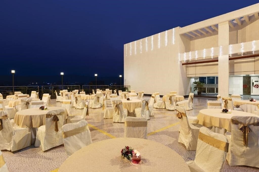 Апартаменты Ramada Navi Mumbai 5*