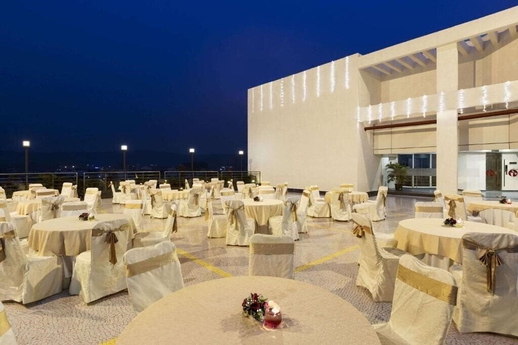 Панорама Ramada Navi Mumbai 5*