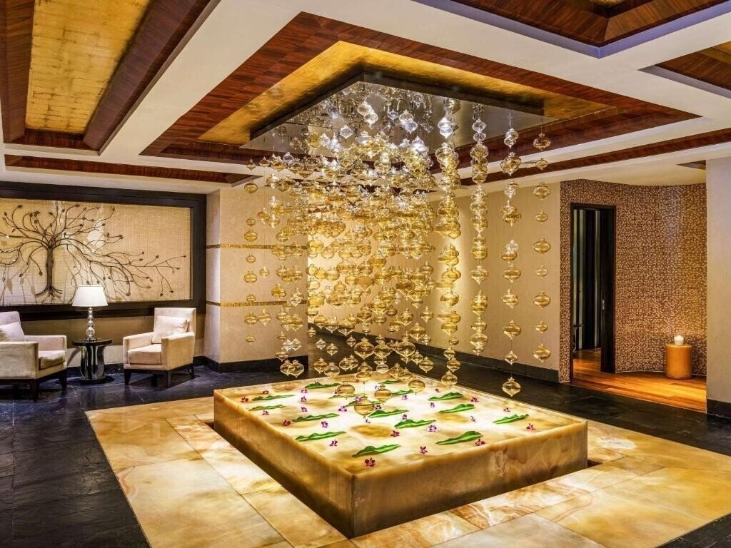 Вид Sofitel Mumbai Bkc 5*