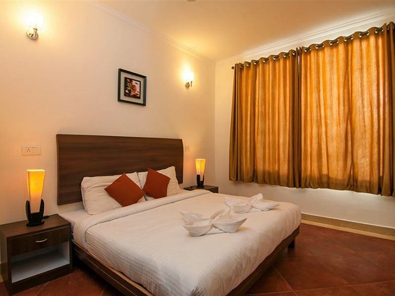 Панорама Whispering Woods 3*