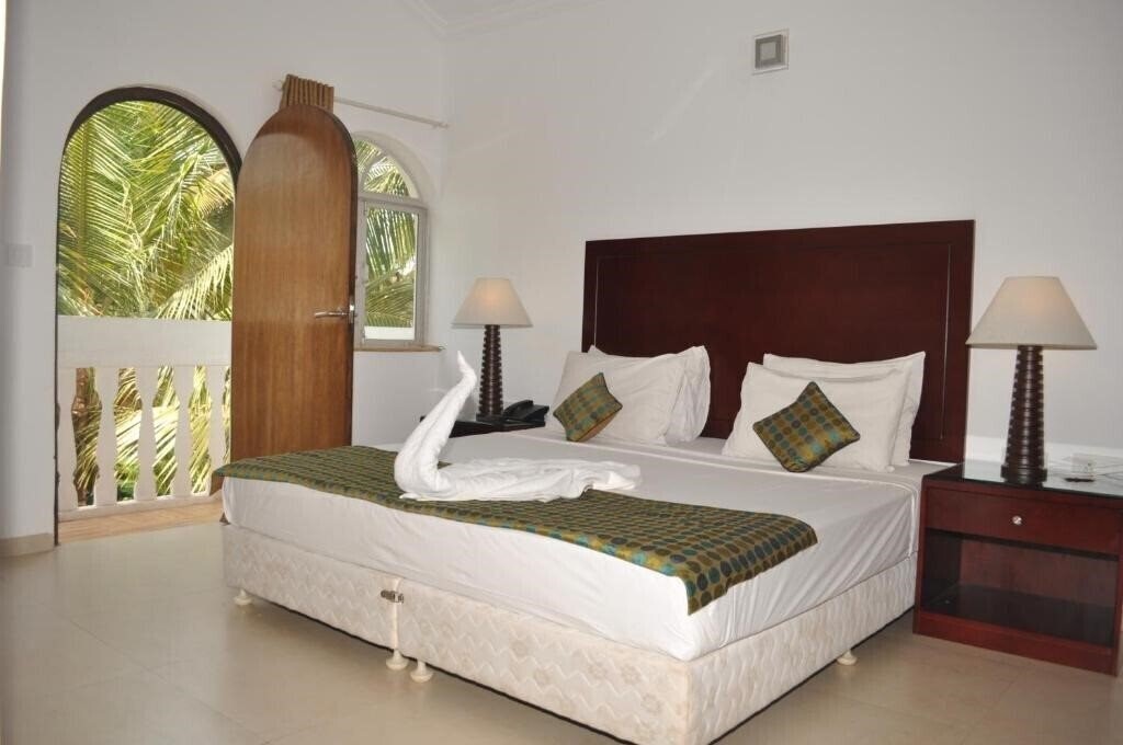 Панорама Colonia Santa Maria 4*