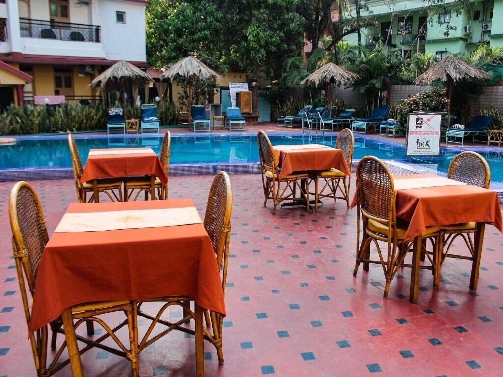 Панорама Pifrans Holiday Beach Resort 3*