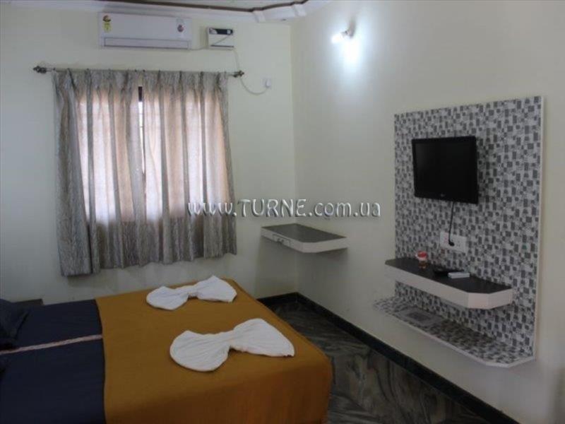 Апартаменты Silver Lining Guest House 2*