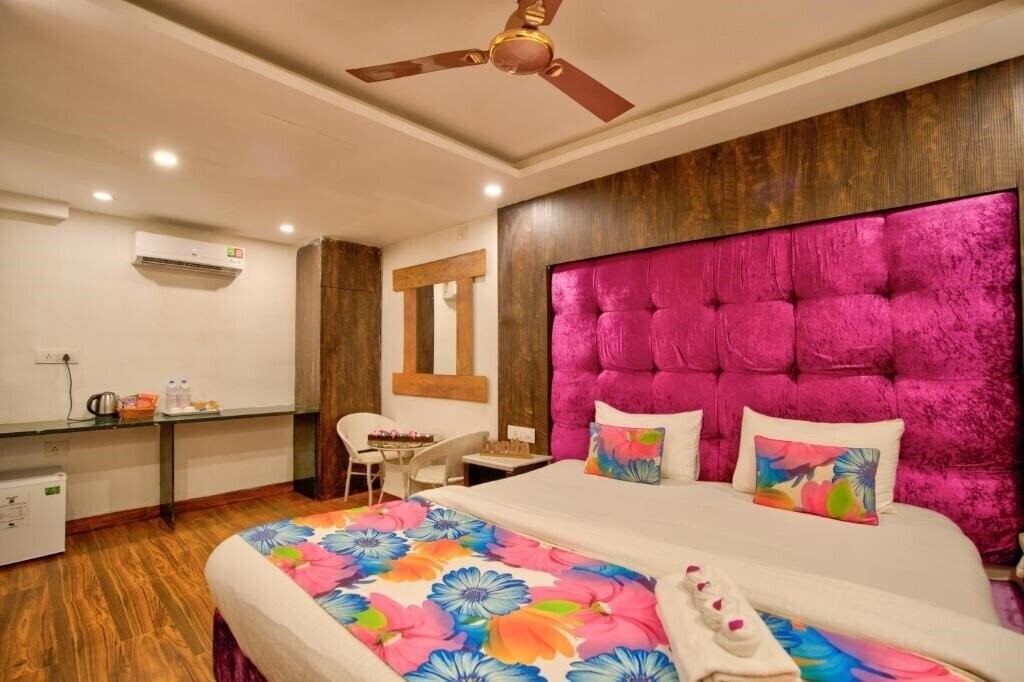 Вид Svelton Manor 3*