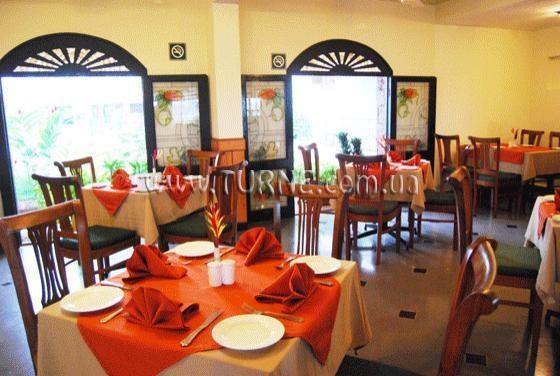 Территория Palmarinha Resort/North 3*