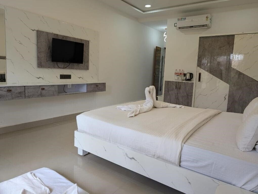 Изображение Shaans Coco Palms Beach Resort (ex. Morjim Coco Palms) 2*