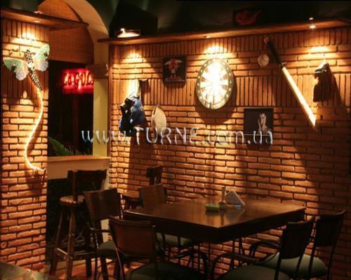 Фото La Gulls Court 3*