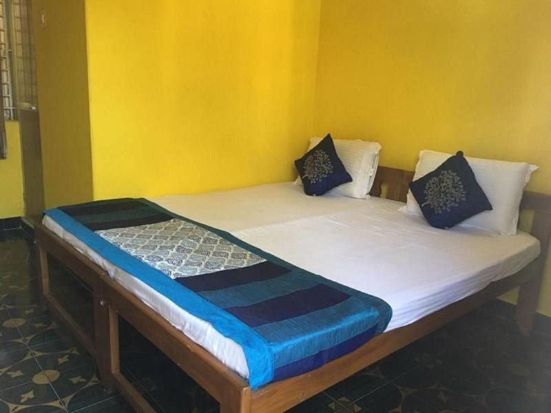 Отель Kiara Beach Hotel 1*