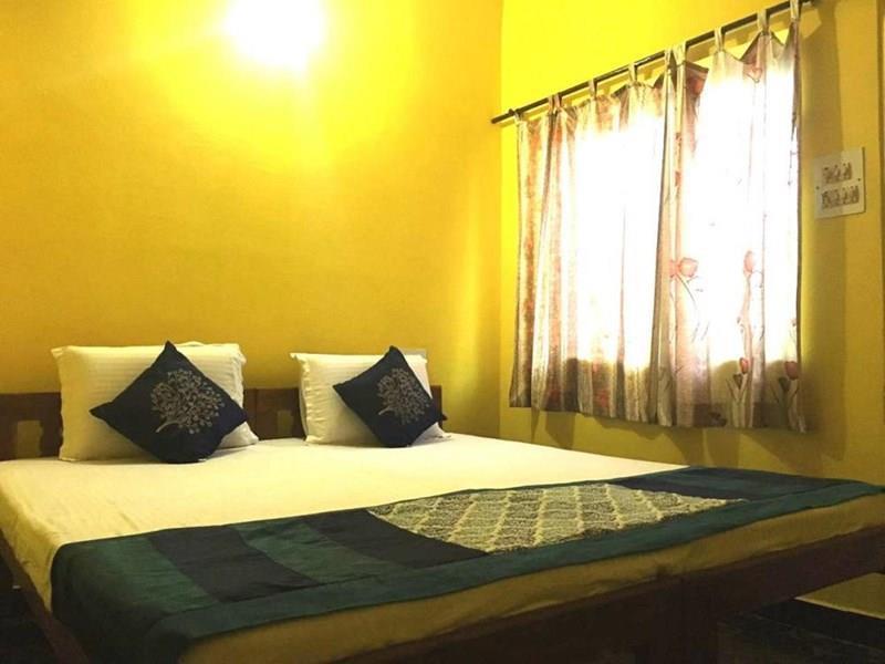 Территория Kiara Beach Hotel 1*