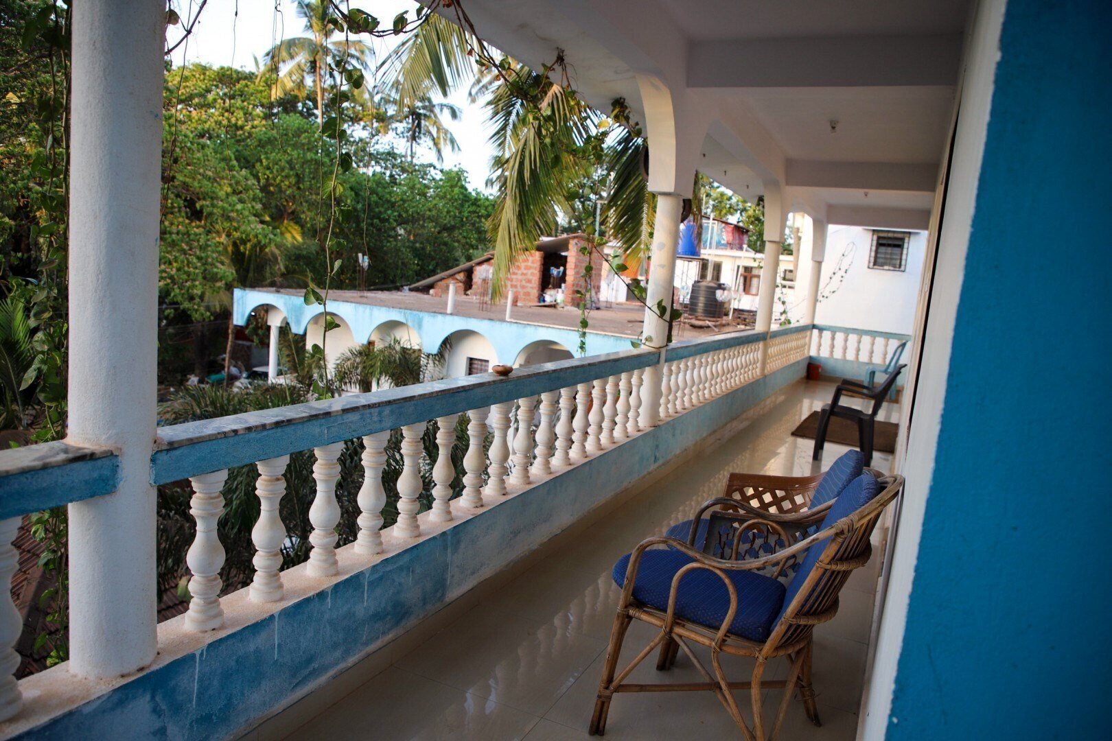 Вид Midguard Sea View Guest House 1*