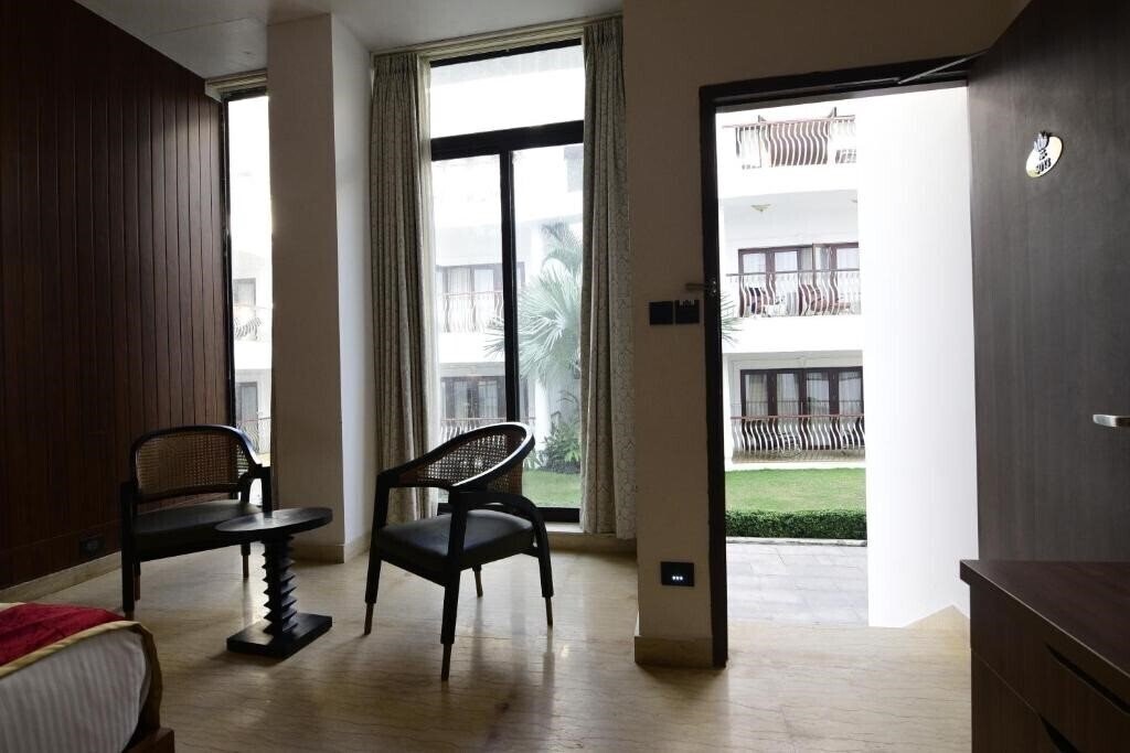 Территория Park Regis Goa 5*