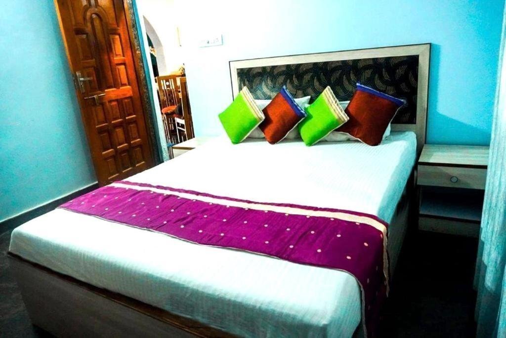 Отель The Sovva 2*