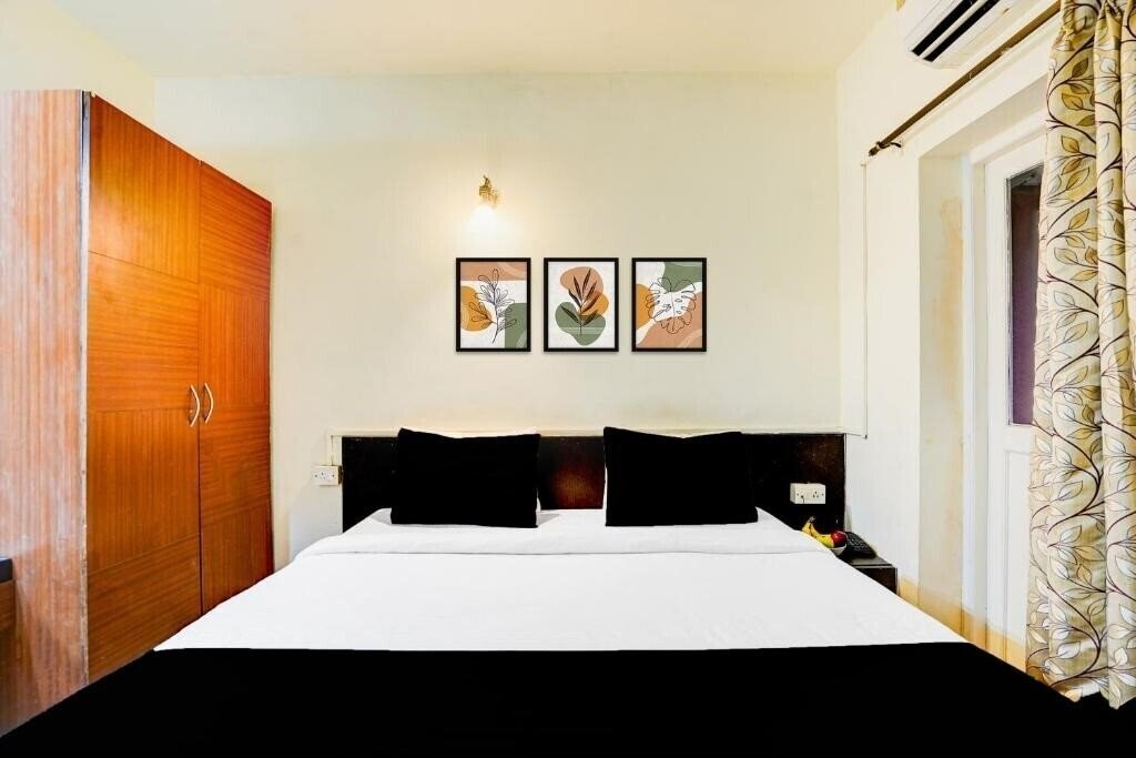 Фото Super Collection O Holiday Street Calangute (ex. Shruti Beach Resort) 2*