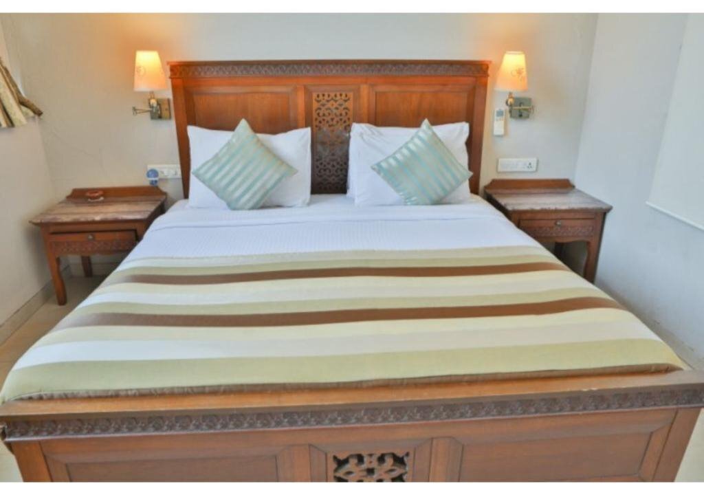 Картинка Neelams The Glitz 4*