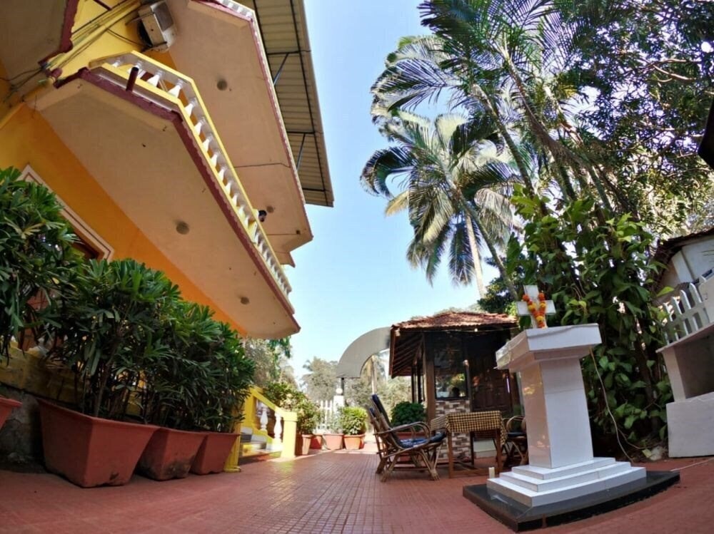 Панорама Hotel Celjoan Beach Resort (ex. Celjoan Guest House) 3*