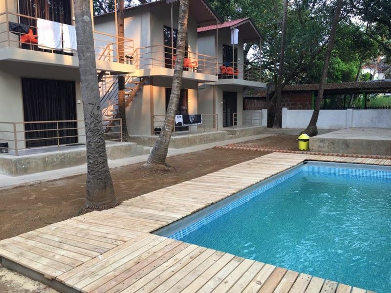 Готель La Perla 3*