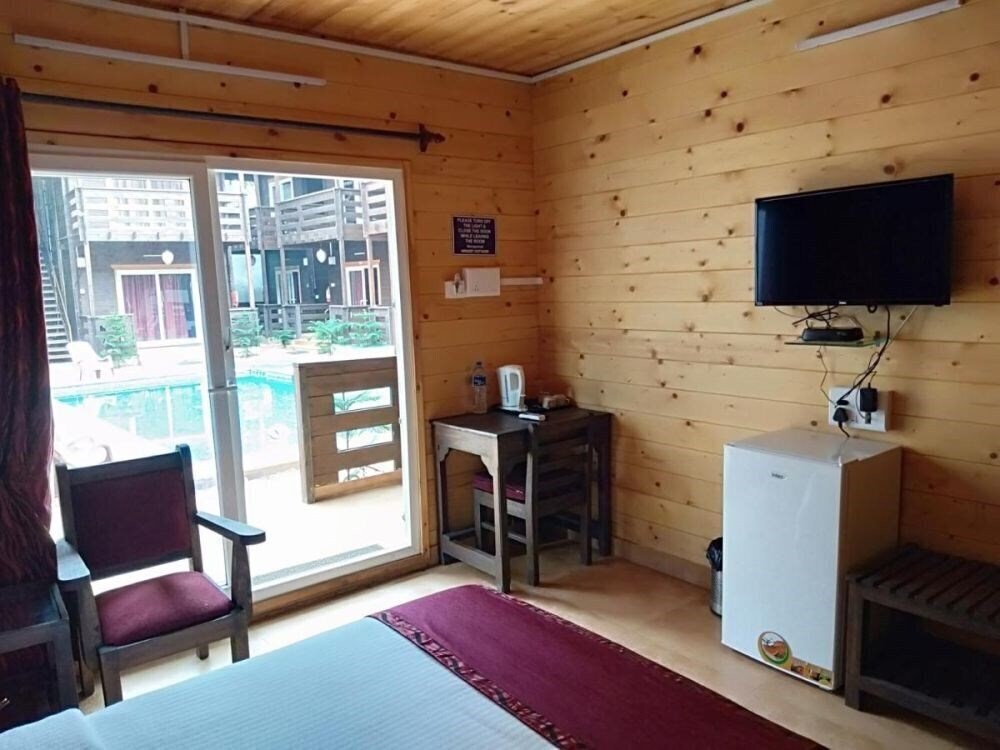 Територія Super Townhouse Morjim (ex. Townhouse Morjim, Wenzette Cottages) 2*