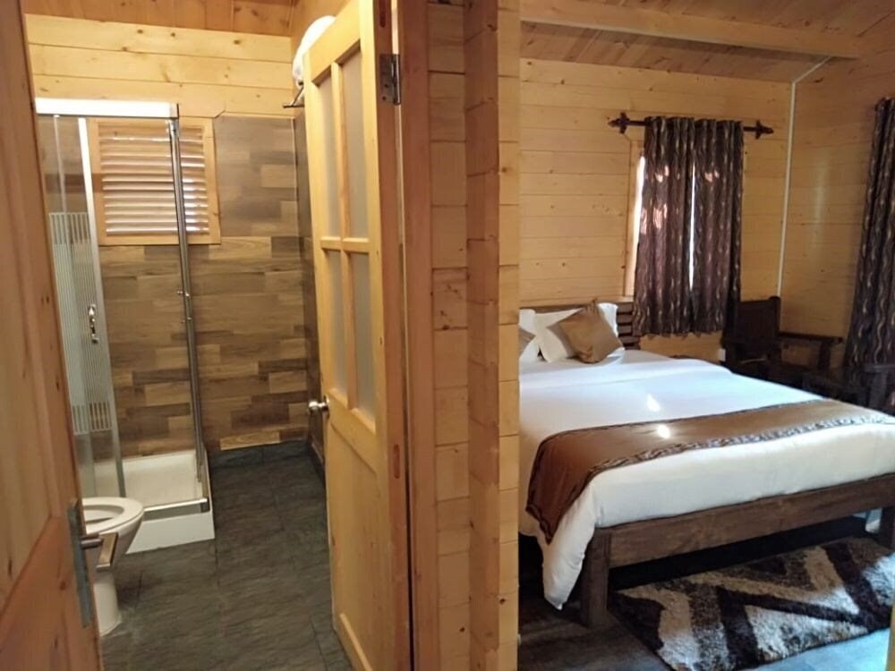 Апартаменти Super Townhouse Morjim (ex. Townhouse Morjim, Wenzette Cottages) 2*