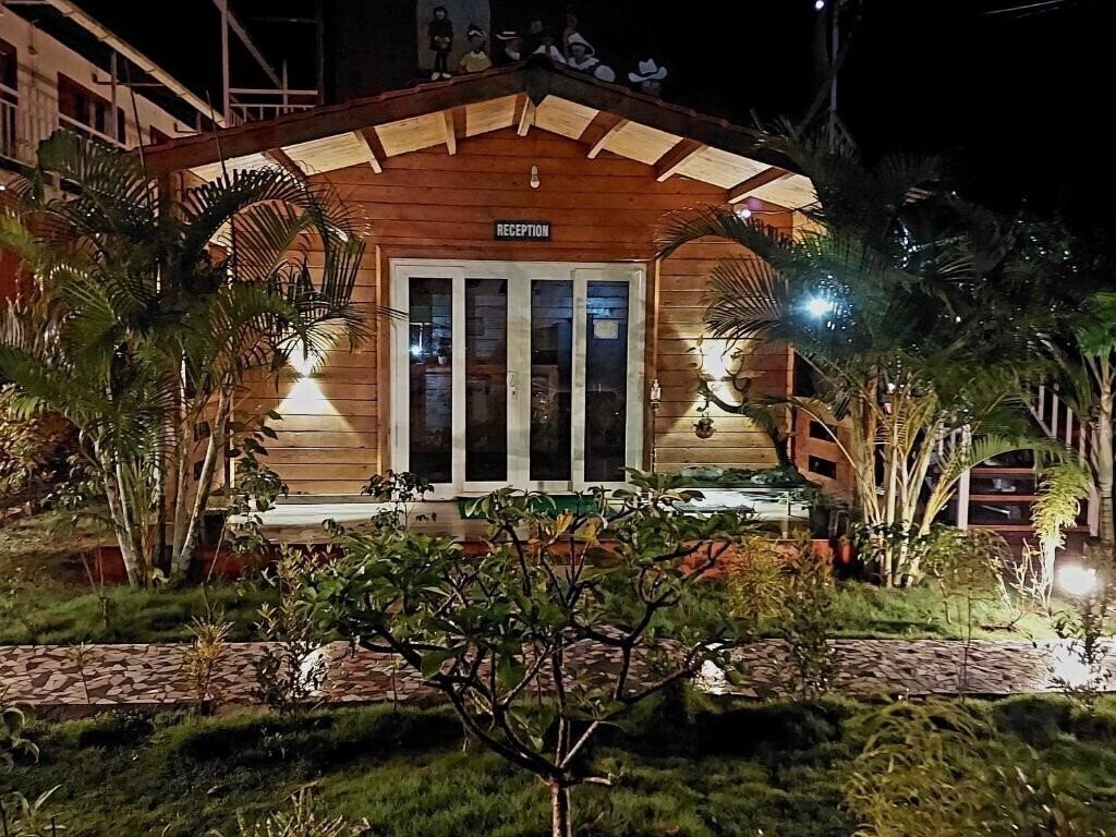 Готель Vedana Retreat (ex. Namo Namah) 3*