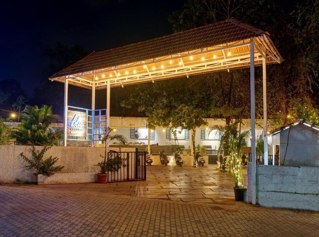 Панорама Blu Resorts Vagator Goa 3*