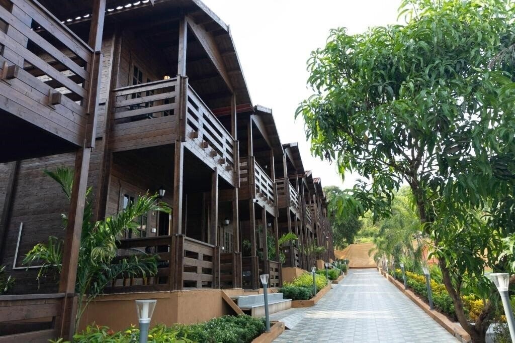 Апартаменты Axiom Retreat (ex. Axiom Retreat Resort, Axiom Resorts) 3*