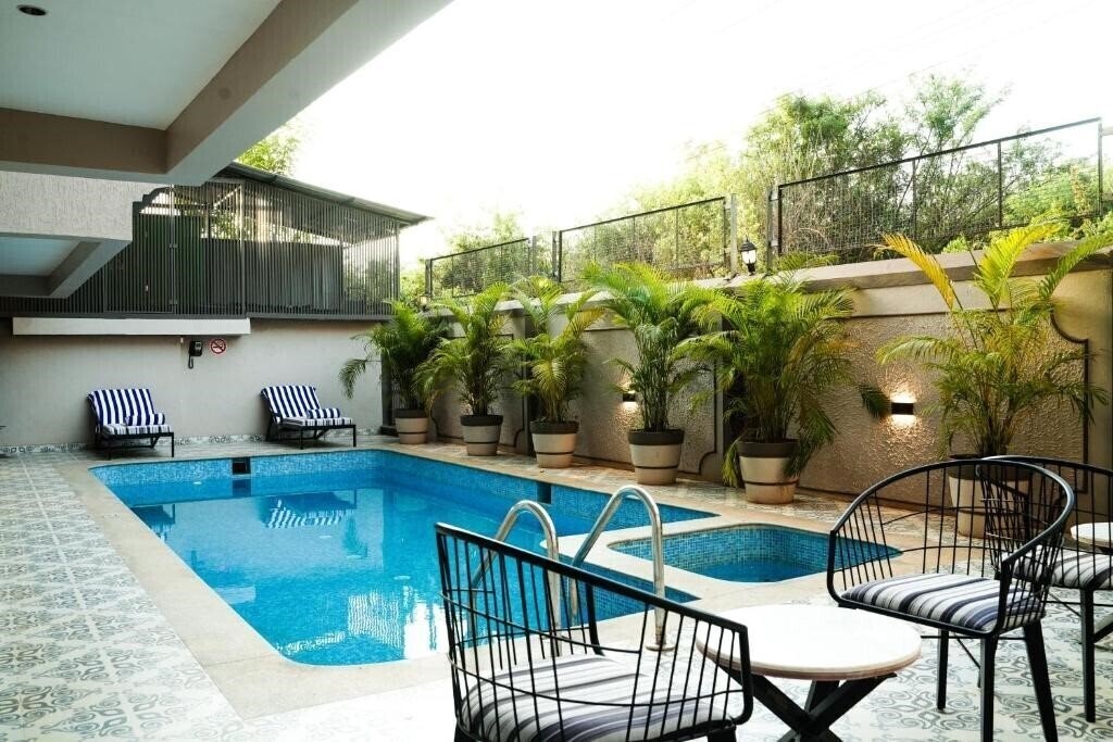 Готель Ariena by ABA Hotel (ex. Ariena by Spree Hotel Morjim) 3*