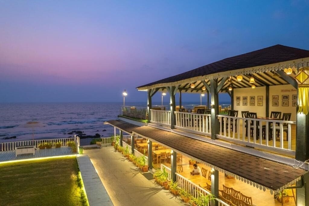 Апартаменты La Cabana Beach & SPA 4*