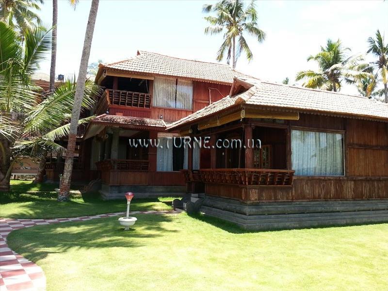 Панорама Black Beach Resort 2*