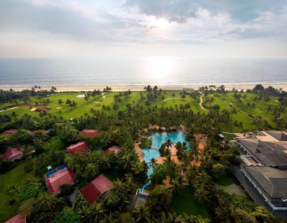 Апартаменти Taj Exotica 5*