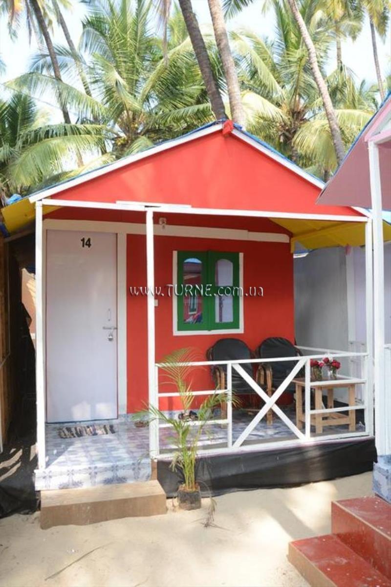 Панорама Neptune Point Beach Resort 2*