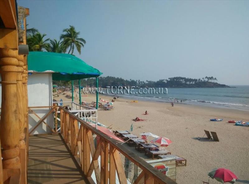 Отель Neptune Point Beach Resort 2*