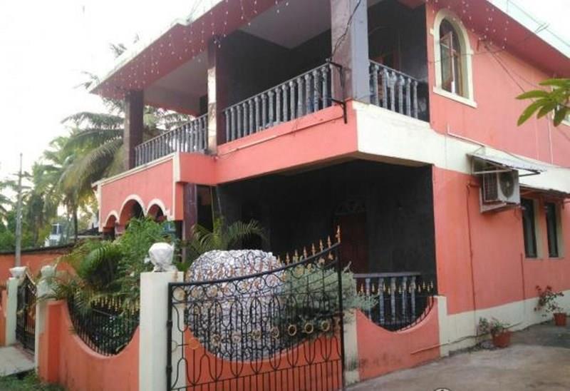 Отель Clinton Guesthouse 1*