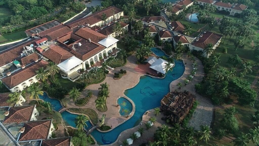 Панорама The Zuri White Sands 5*