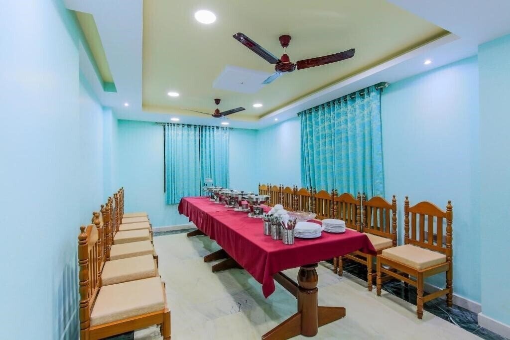 Картинка Meera Motels & Residency 1*